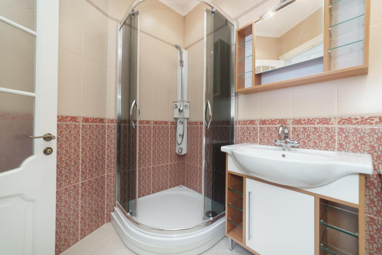 Katerynyska 2 Level Apartment With Sauna 敖德萨 外观 照片